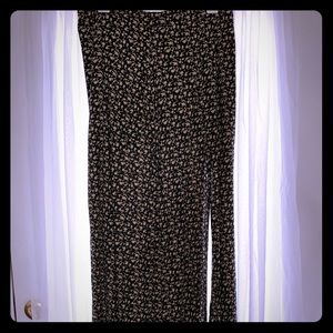 Floral maxi skirt with slit